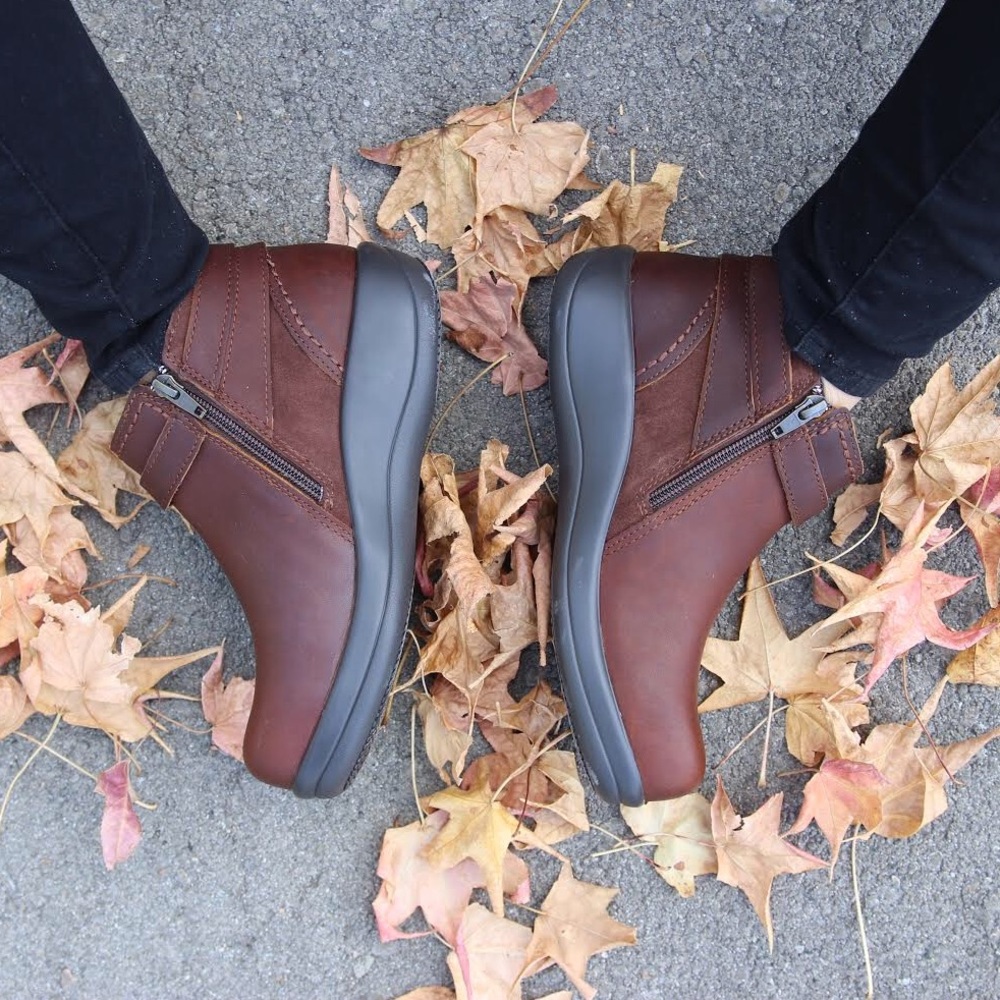 Alegria Brown Dylan Boots EUR 36 / FITS 6-6.5