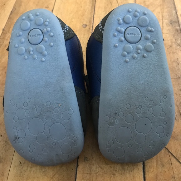 Size 4 Carters Shoes - Picture 3 of 5
