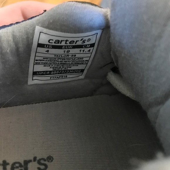 Size 4 Carters Shoes - Picture 4 of 5