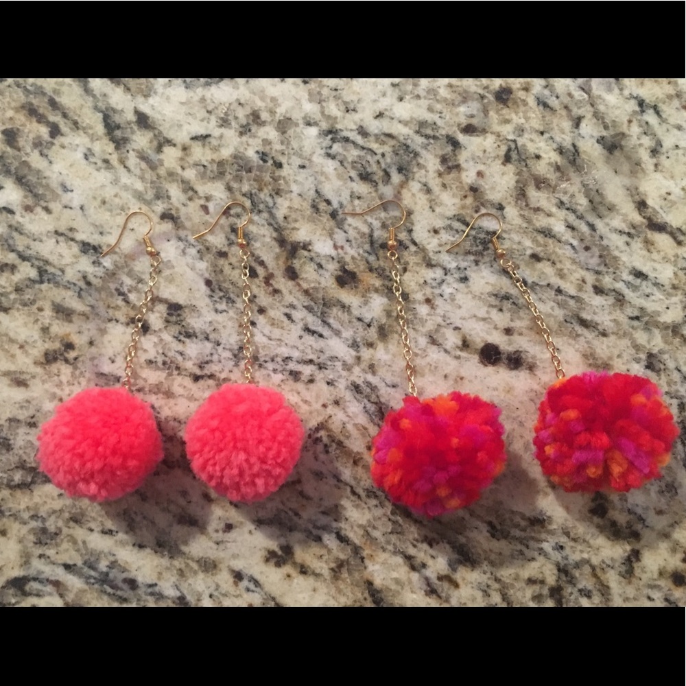 Pom-Pom Earrings