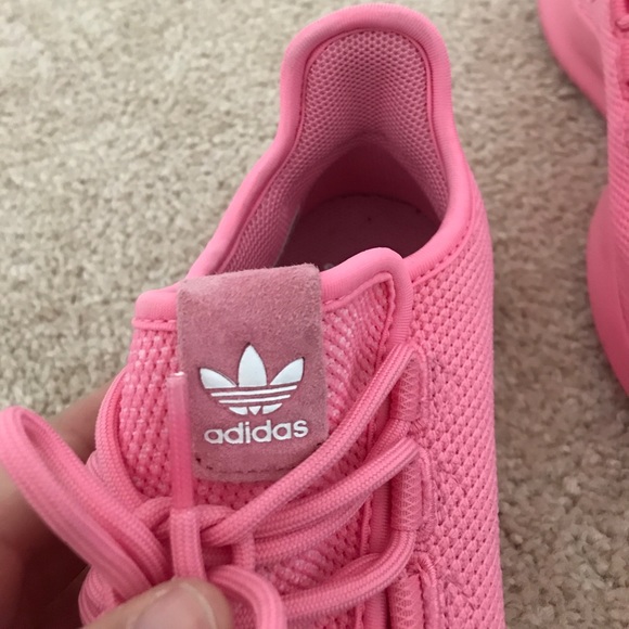 Adidas shoes - Picture 2 of 3