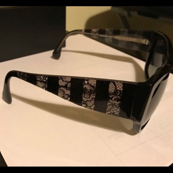 Authentic Chanel polarized sunglasses