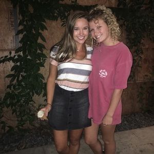 Meet your Posher, Ella