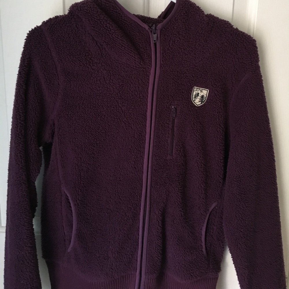 American Eagle  sweatshirt