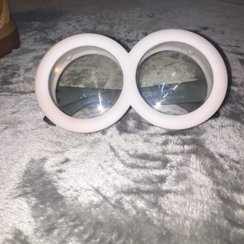 Minions  glasses
