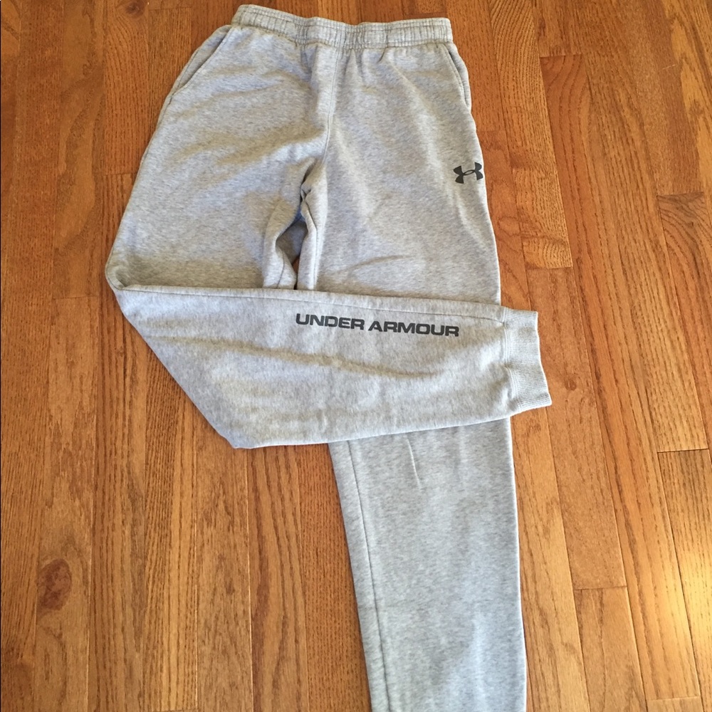 Boys UA sweatpants