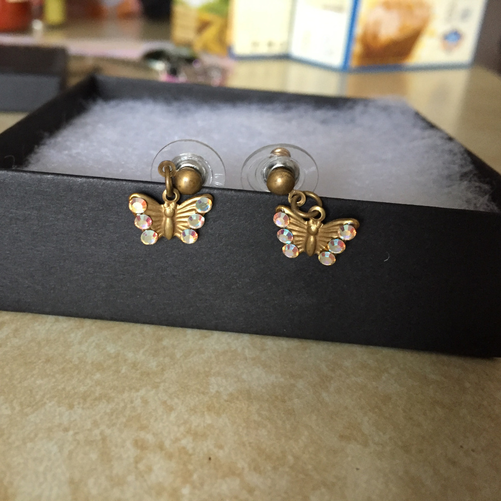 Golden Butterfly Earrings - Picture 1 of 2