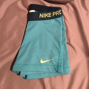 Nike Pros spandex
