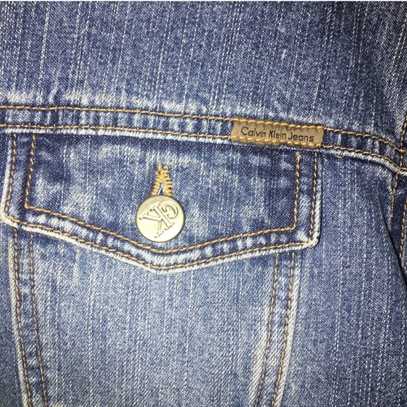 Super cute Jean jacket! - Picture 3 of 4