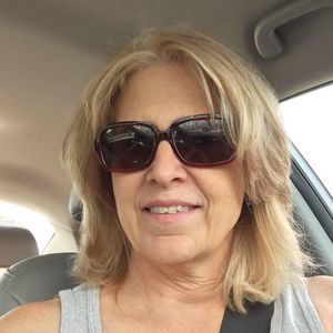 Meet your Posher, Janet