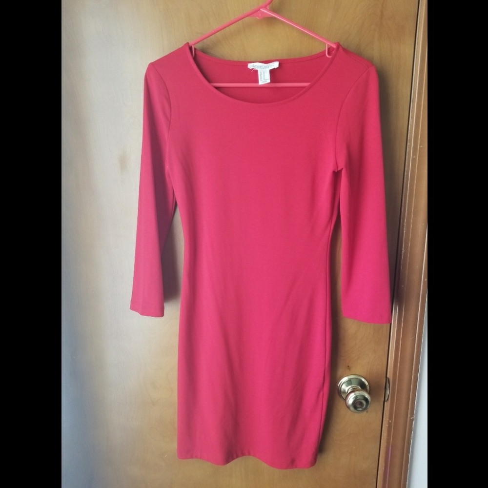 Red mini bodycon dress