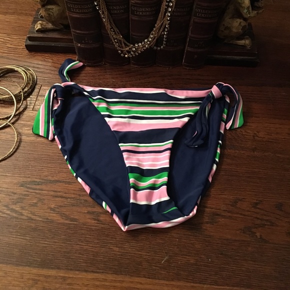 Sunsets Separates Bikini 👙 - Picture 3 of 4