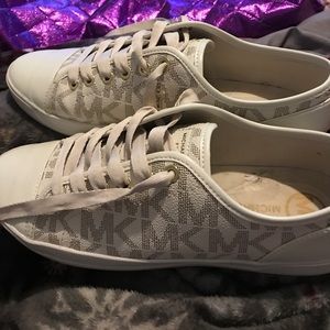 Michael Kors Low Top Sneakers
