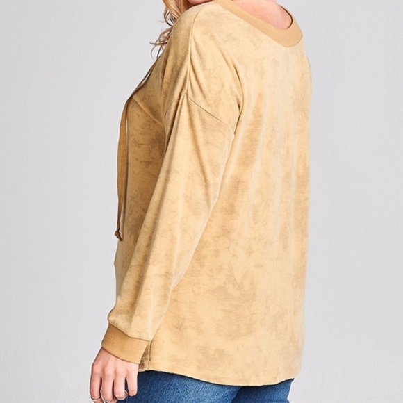 Adrianna Front or Back Top - Picture 5 of 6