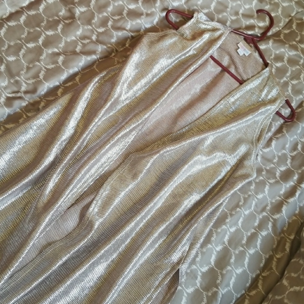 Medium Lularoe Joy