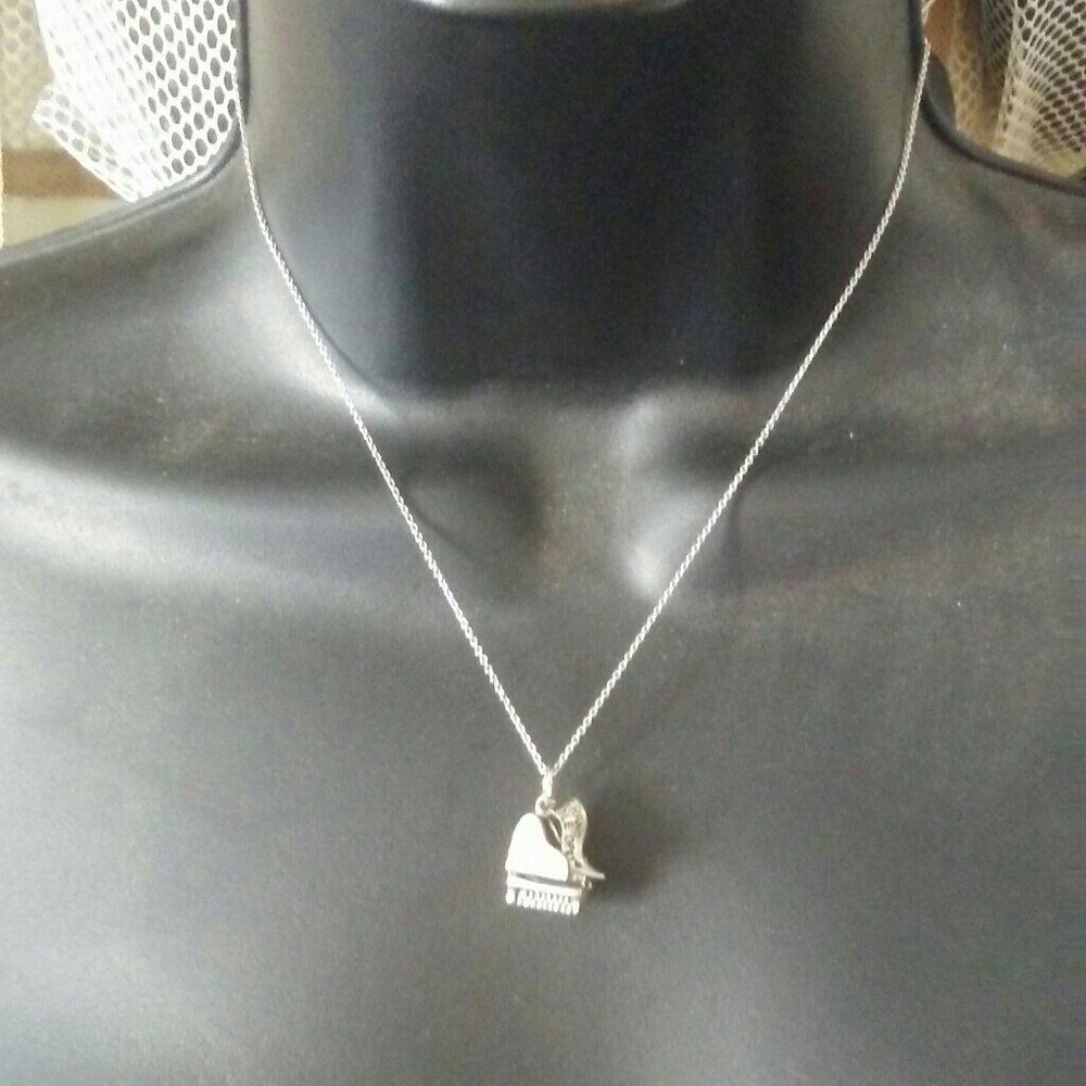 Vintage Sterling silver necklace