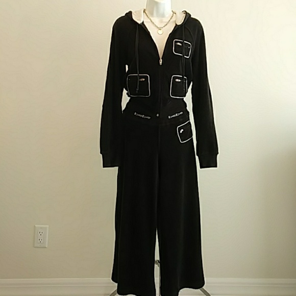bebe 2pc. Jogging Suit - Picture 4 of 7