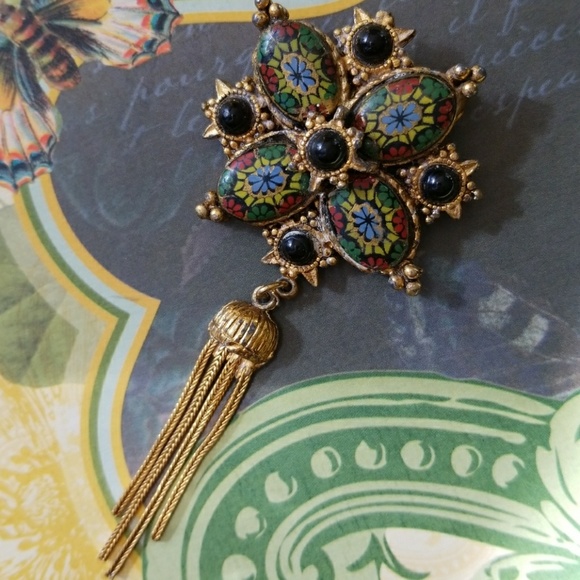 LJM Jewelry - LJM antique brooch