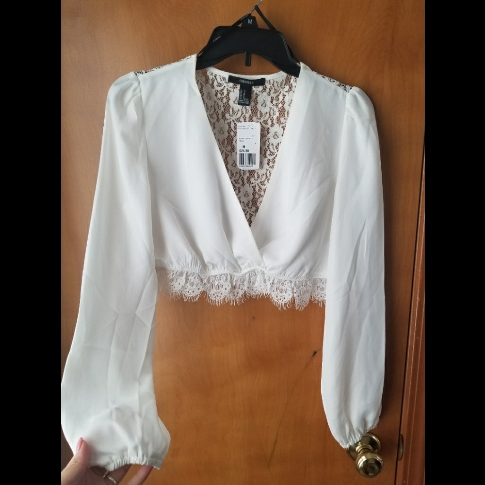 Lace blouse crop top