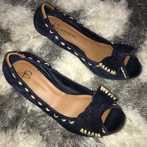 B Makowsky navy suede peep toe heels