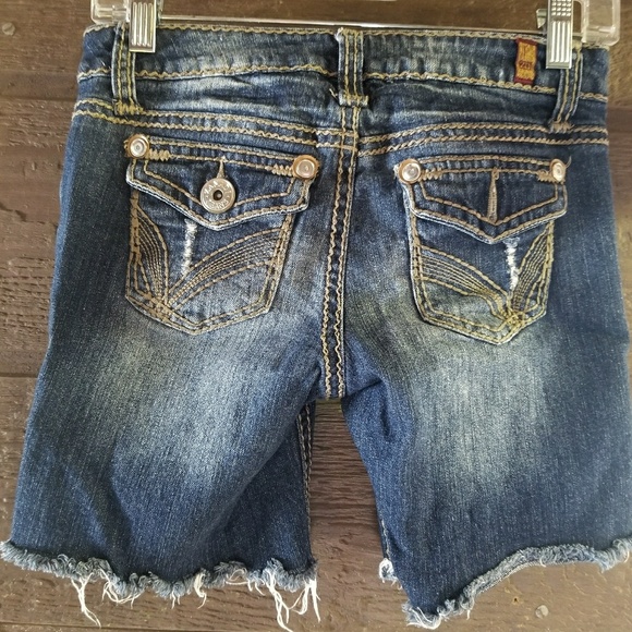 Capris - Picture 2 of 2