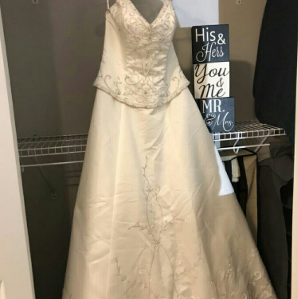 Cara Mia wedding dress