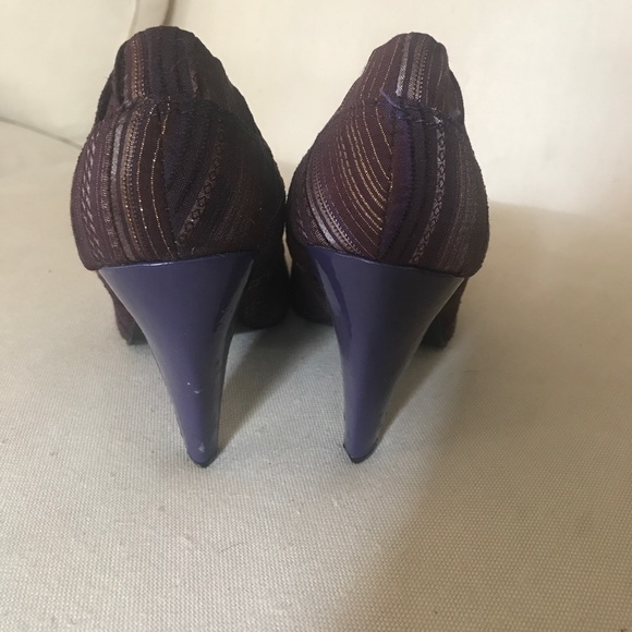 Purple and gold heels 👠 - Picture 2 of 5