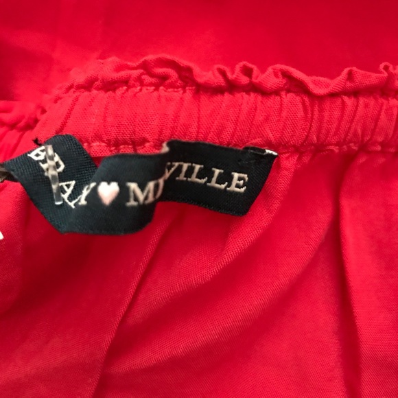 Bnwt Brandy Melville off the shoulder top - Picture 2 of 3