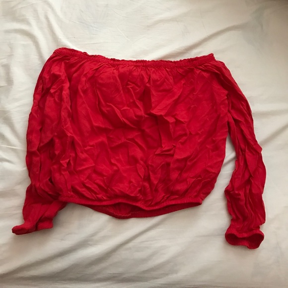 Bnwt Brandy Melville off the shoulder top - Picture 3 of 3