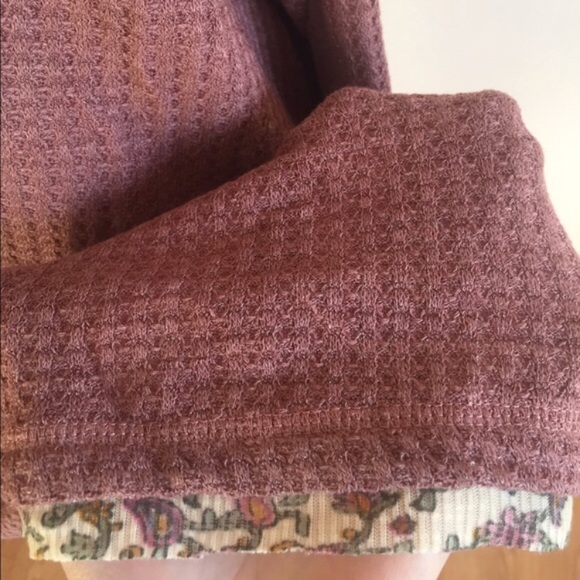 Off Shoulder Ultra Soft Waffle Knit Thermal - Picture 4 of 4