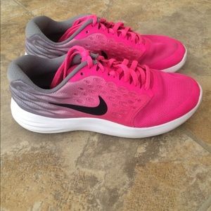 Nike Lunarstelos Kids 5Y/7W