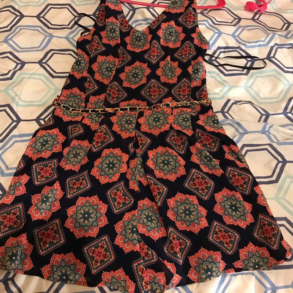 I am selling my jumper only worn once