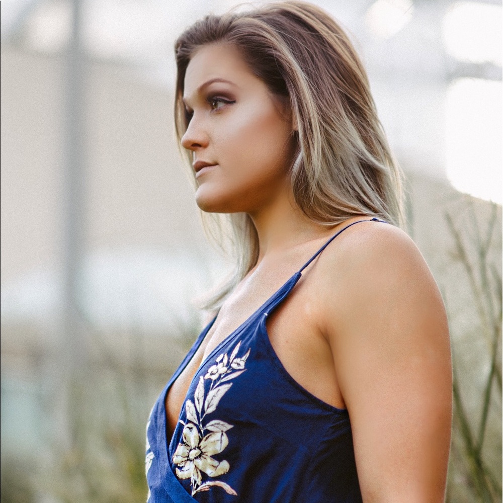 Meet your Posher, Claire