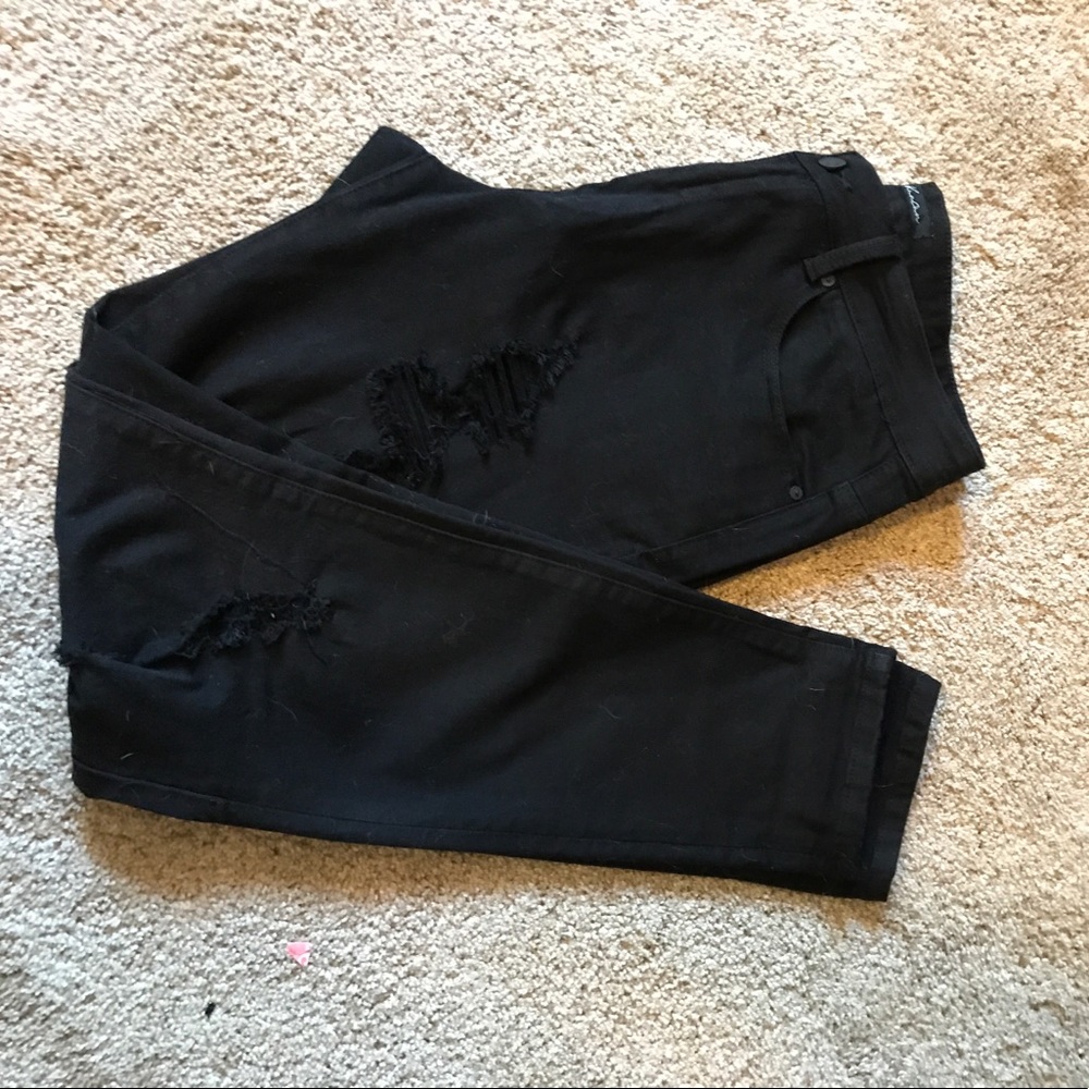 Fashion nova menace jeans