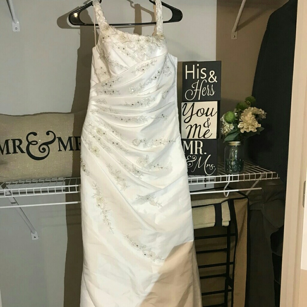Emerald bridal