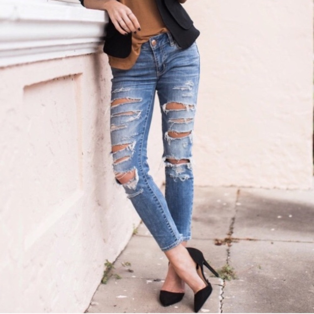 American Eagle ripped jeans