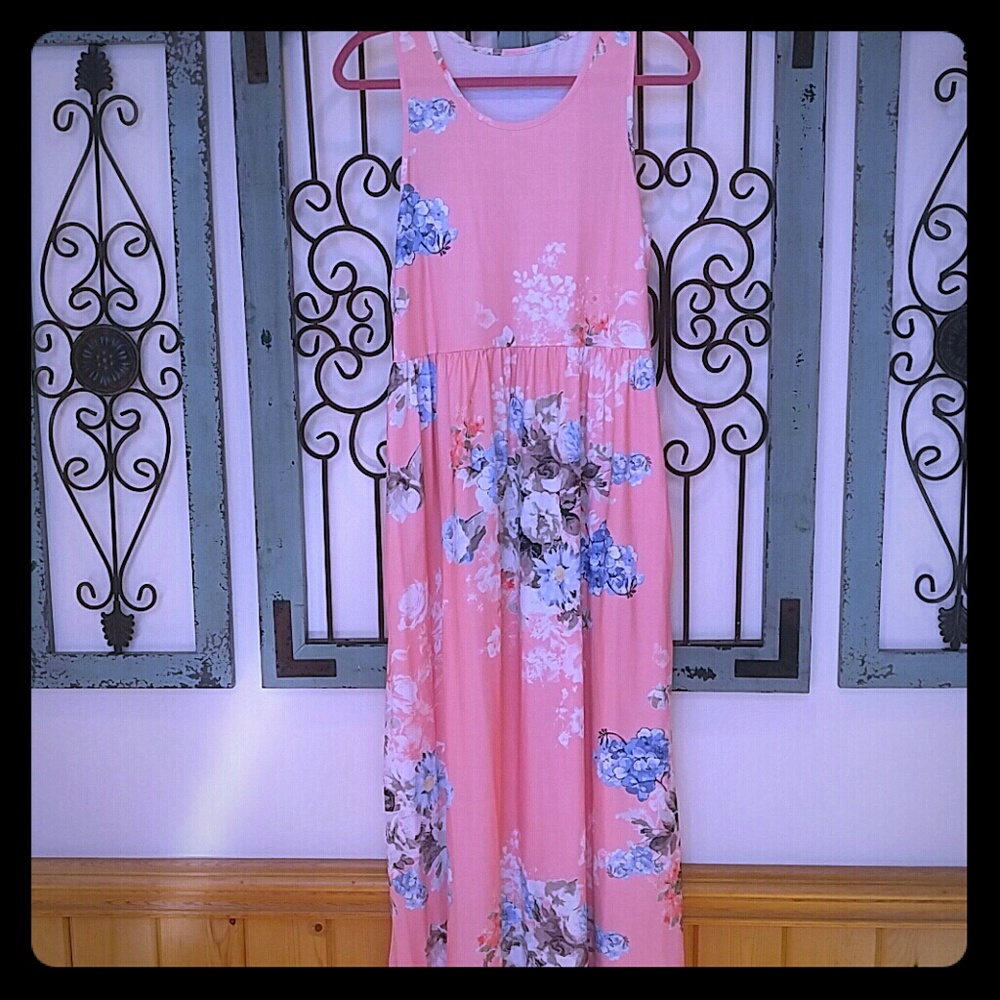 Floral maxi dress