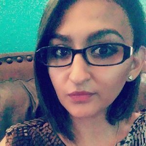 Meet your Posher, Beatriz