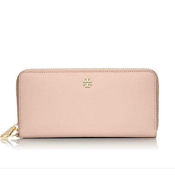 Tory Burch Handbags - Tory Burch Parker Wallet