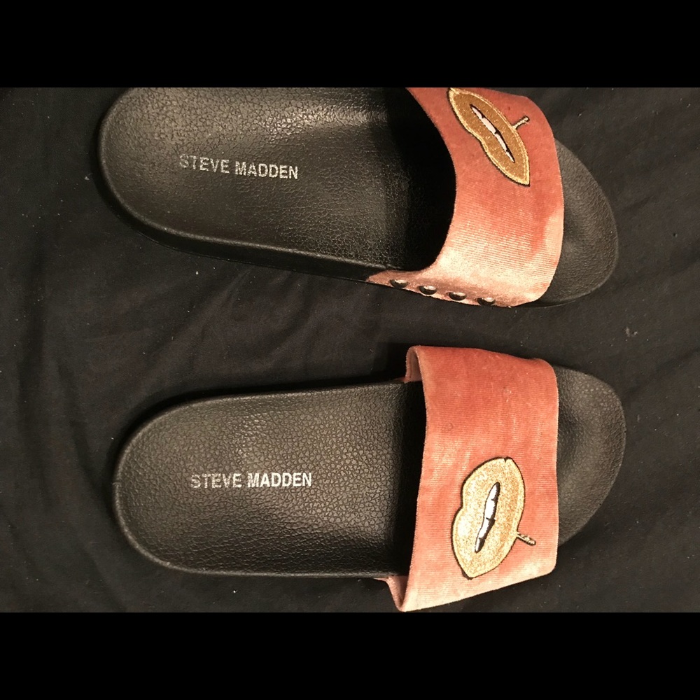 Steven Madden Slippers