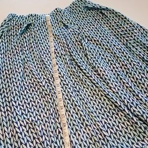 Madison skirt with pockets