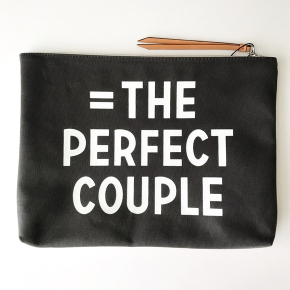 Banana Republic clutch - Picture 2 of 4