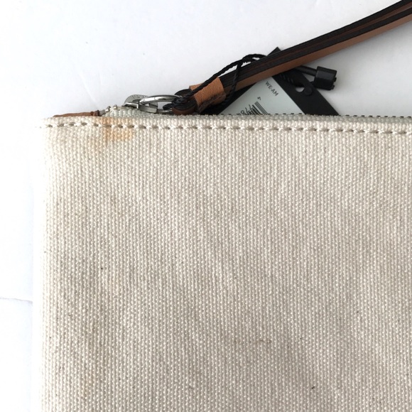 Banana Republic clutch - Picture 3 of 4