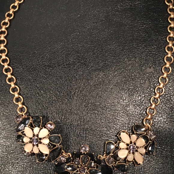 J Crew Necklace - Picture 3 of 3