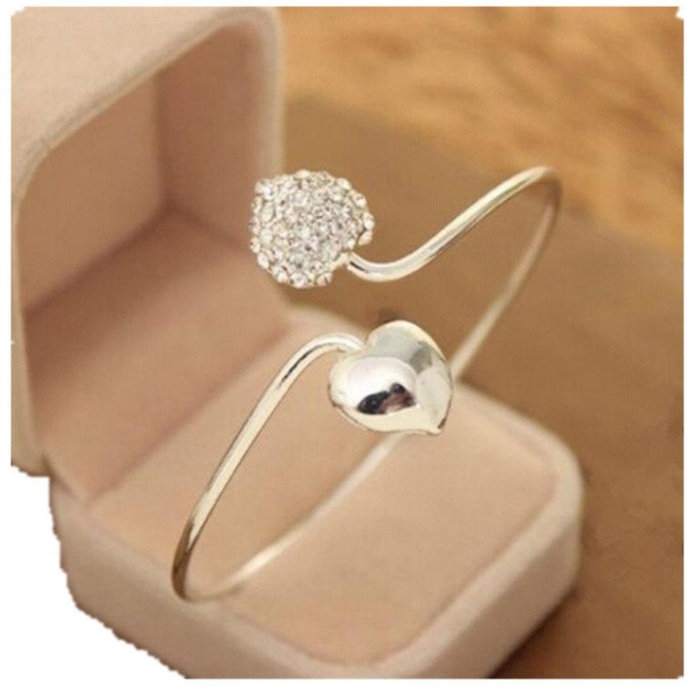 Nwt Silver Double Heart Rhinestone Bangle - Picture 2 of 7