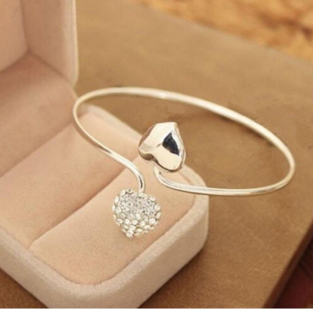 Nwt Silver Double Heart Rhinestone Bangle - Picture 3 of 7