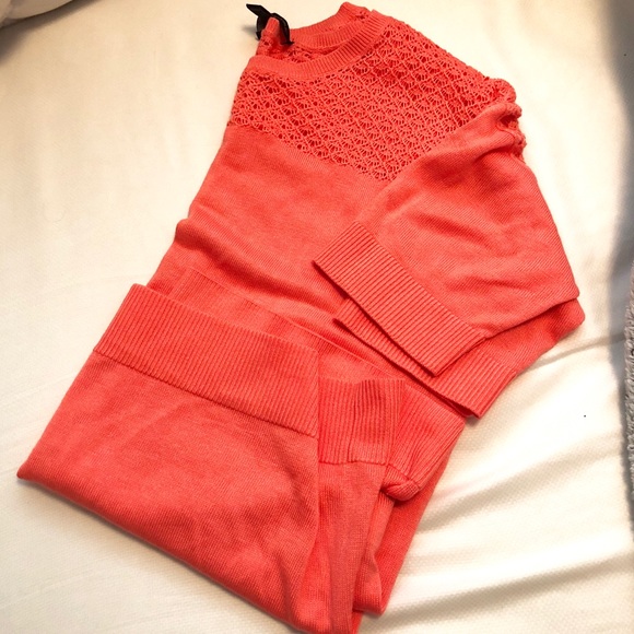 Women’s - Banana Republic - Medium - Sweater - Picture 5 of 5