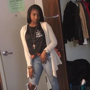 Meet your Posher, Tyra