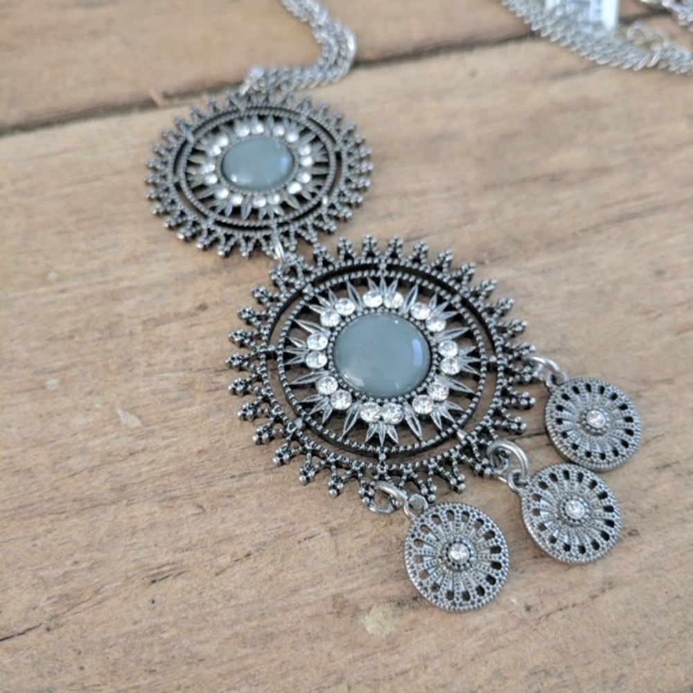 Boho silver & gray enamel starburst chakra necklac