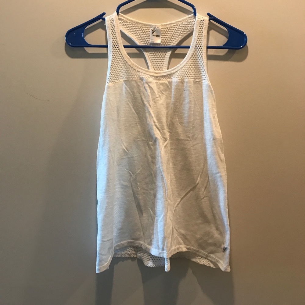 white work out tank
